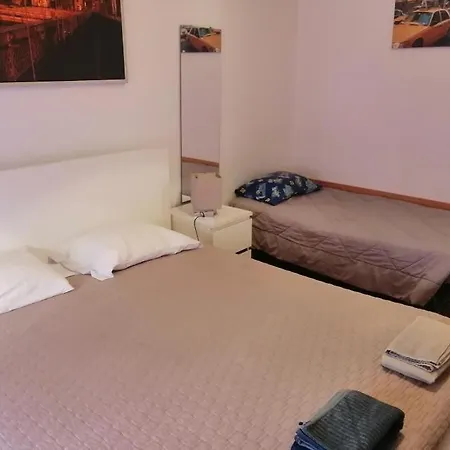 Homestay The Tram 18 Space *